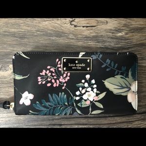 Kate Spade Floral Wallet